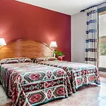 Hotel Mora