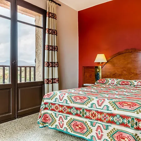 Hotel Mora 3*