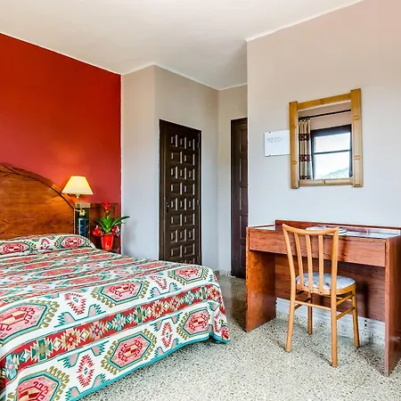 Mora Hotel 3*